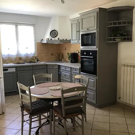 Villa In Occitania With Pool And Garden * Saint-Laurent-la-Vernède