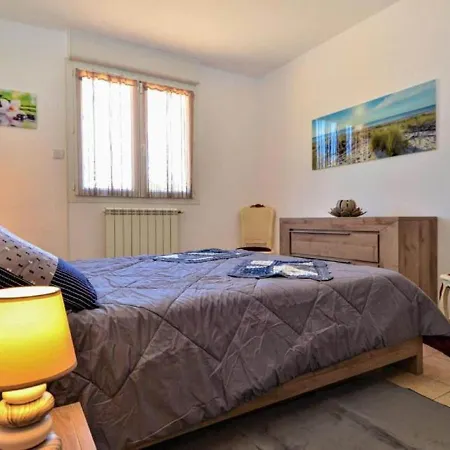Vila Villa In Occitania With Pool And Garden *